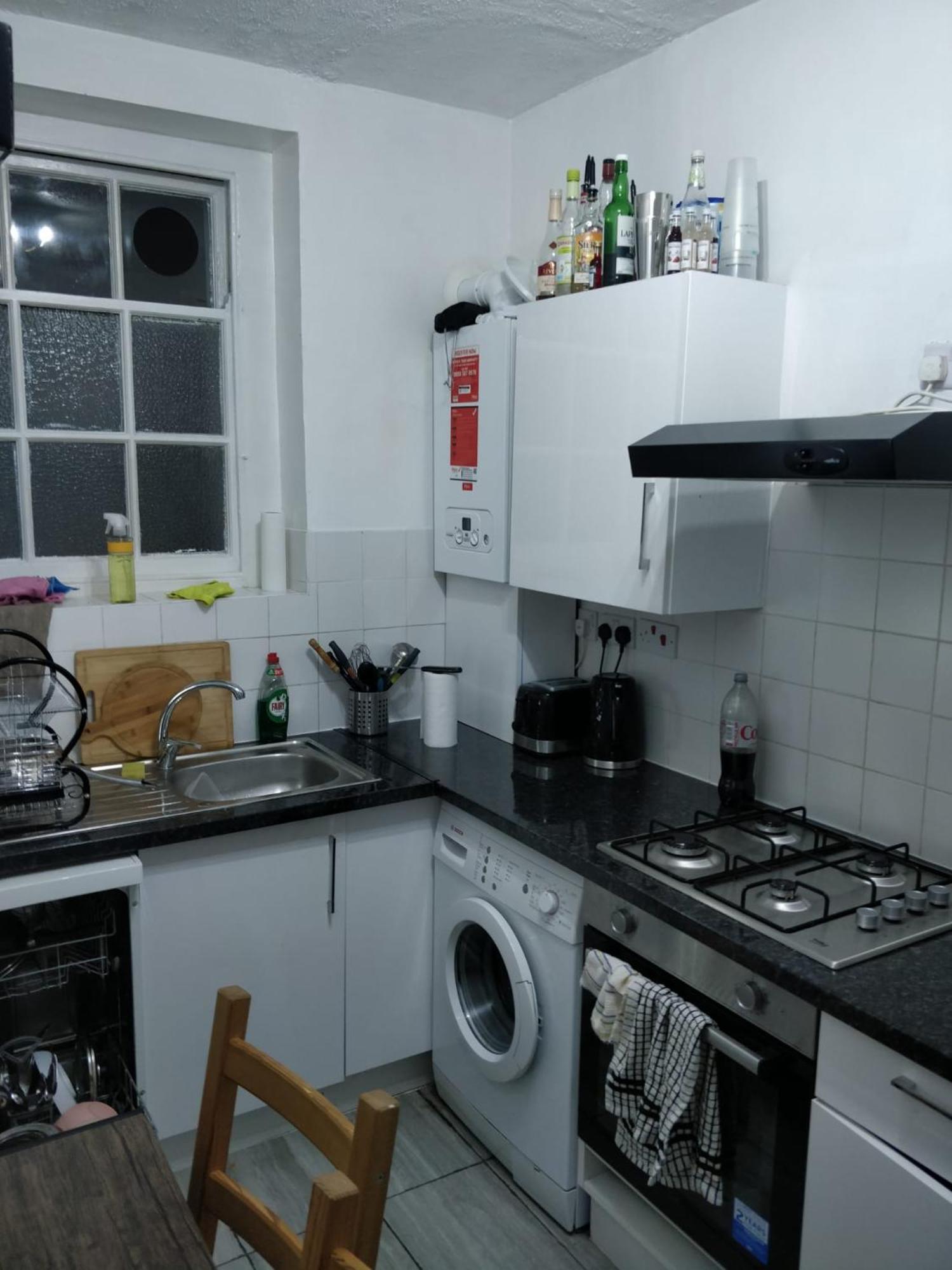 Cozy In A 3-bed Flat! *