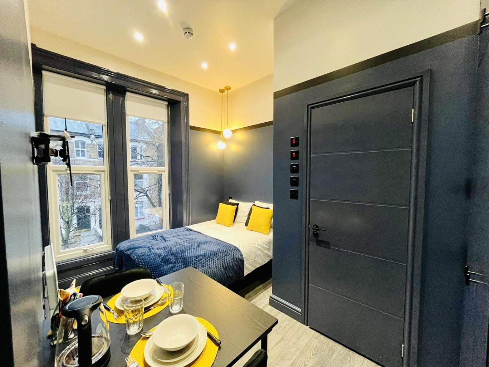 Pensión 39 Blue House Luxury Ensuite Ideal For Tourists Londres