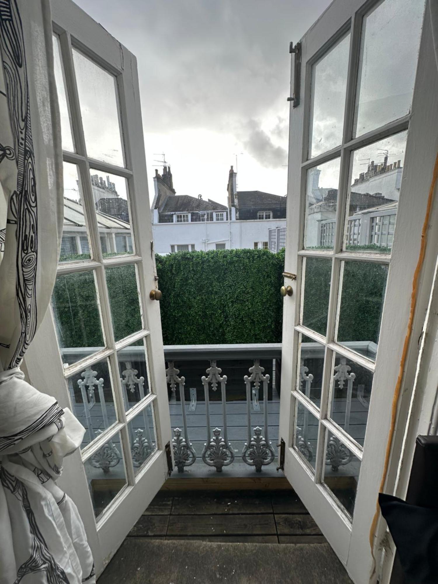 Homestay Double Bedroom In London