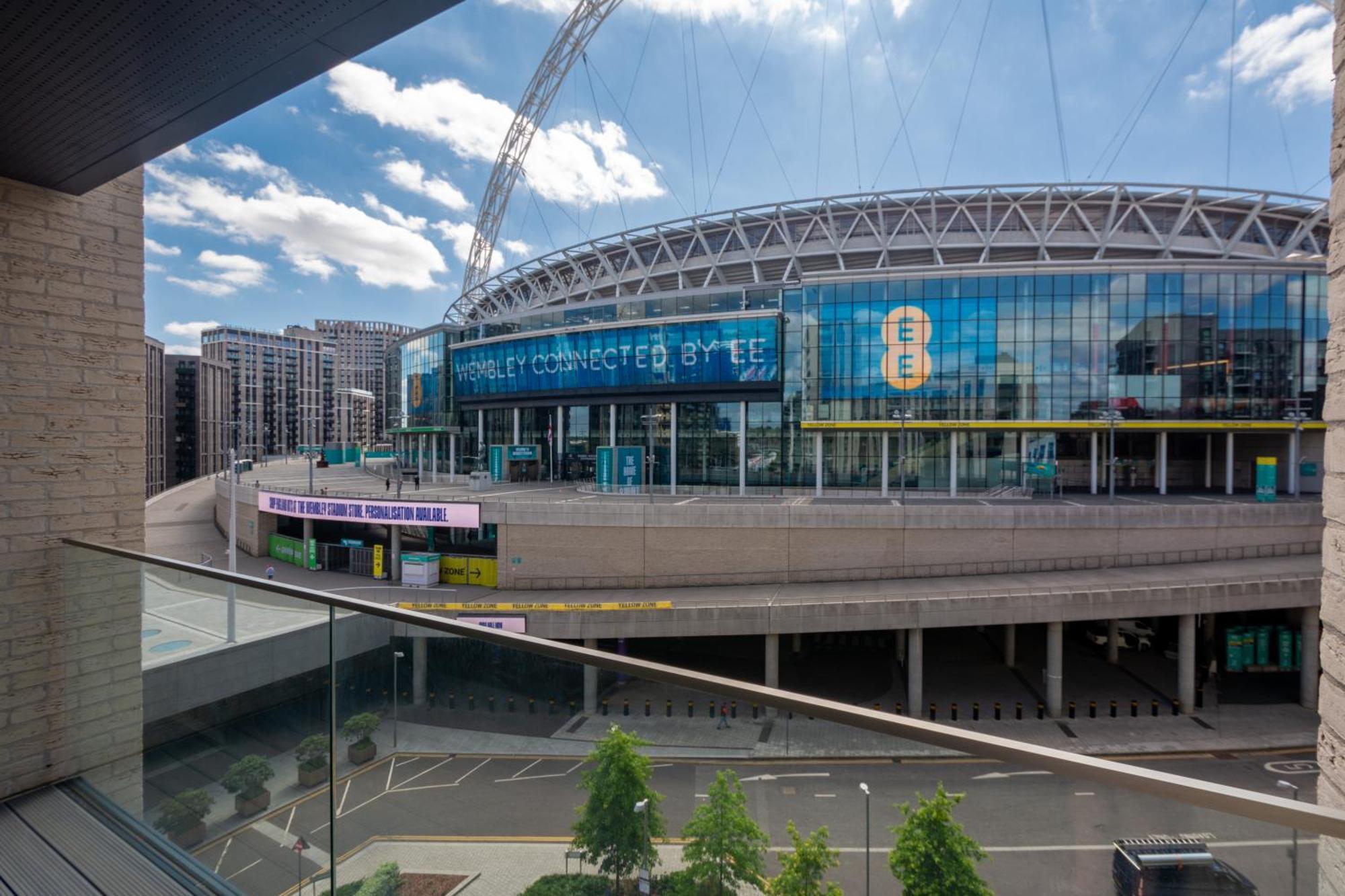 Mysquare Spacious Two Bedroom At Wembley Park Apartment