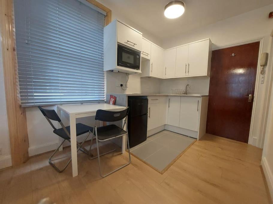 Newly Refurbished Appartement Londen