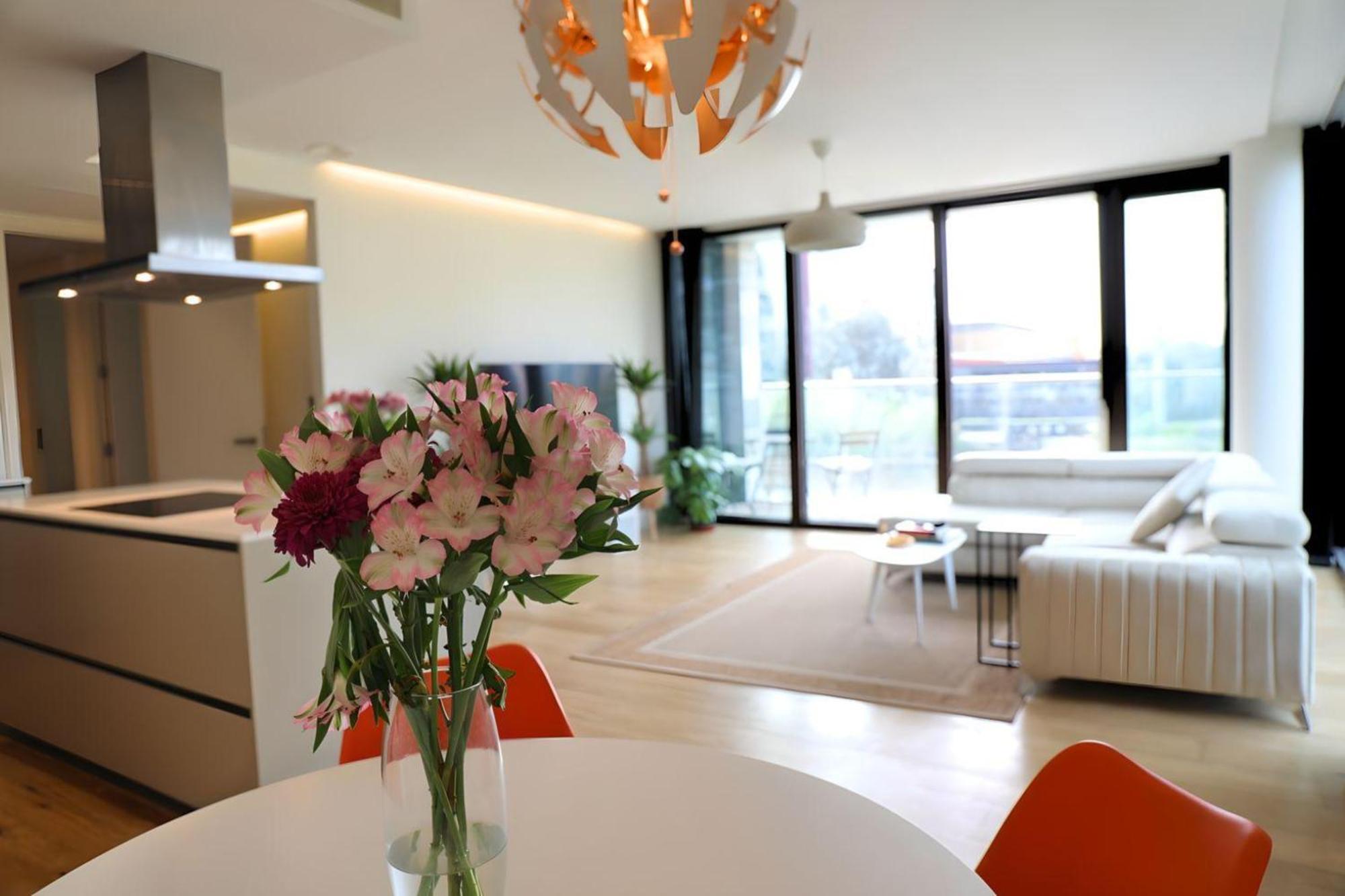 Apartment 2 Bedroom 2 Bathroom In Kings Cross Station
