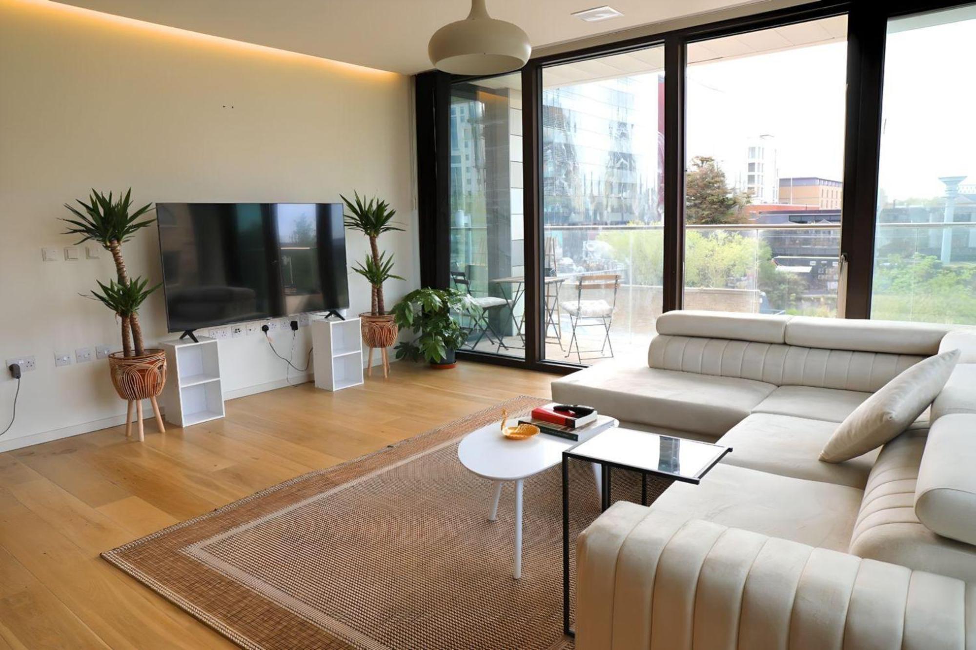 2 Bedroom 2 Bathroom In Kings Cross Station * London