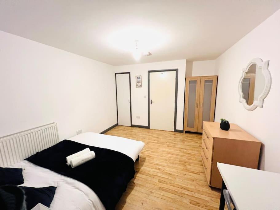Excellent Two Bedroom Flat In Appartement