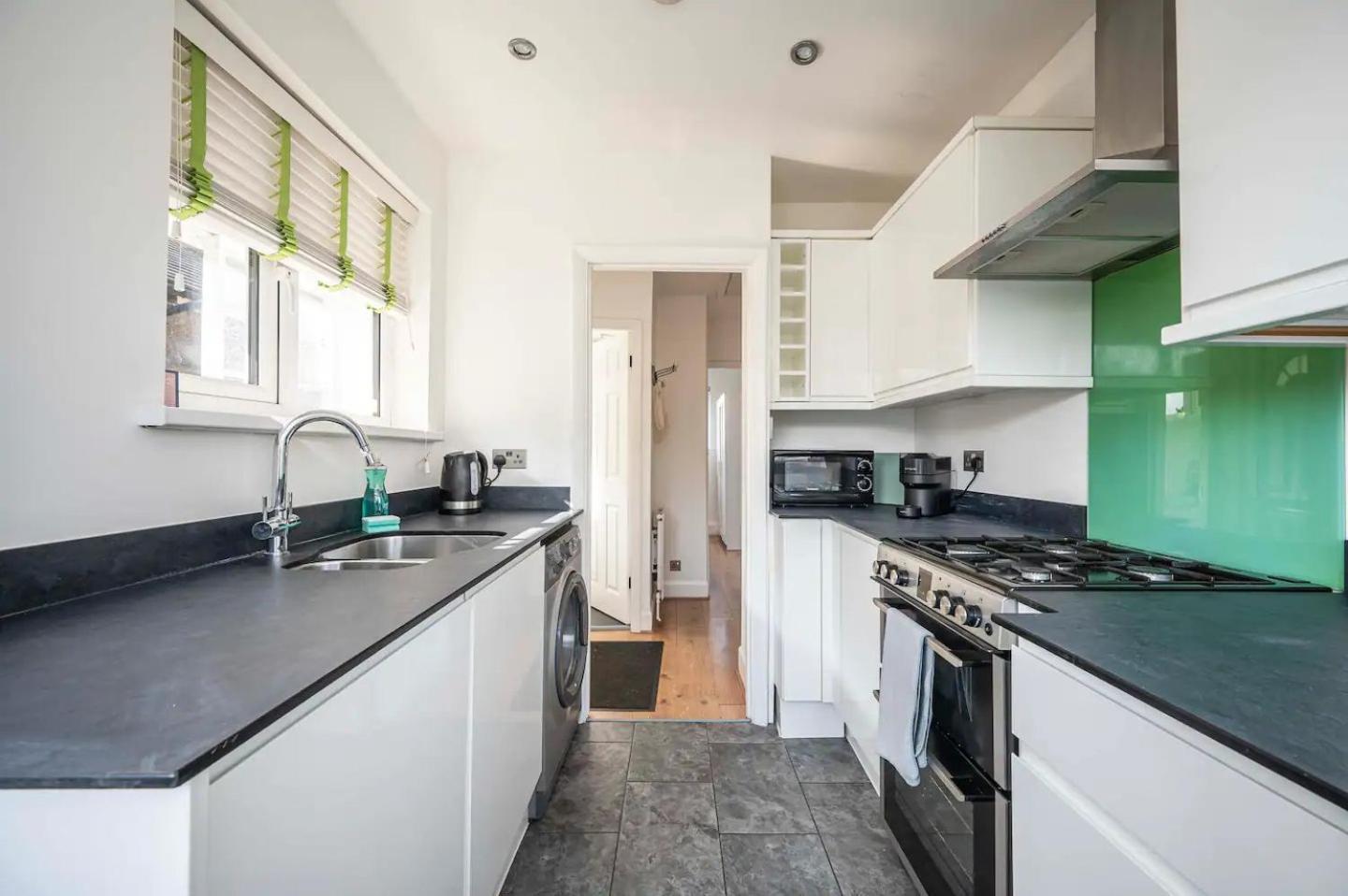 Apartment Pass The Keys Modern Beckenham Fast Train Links London