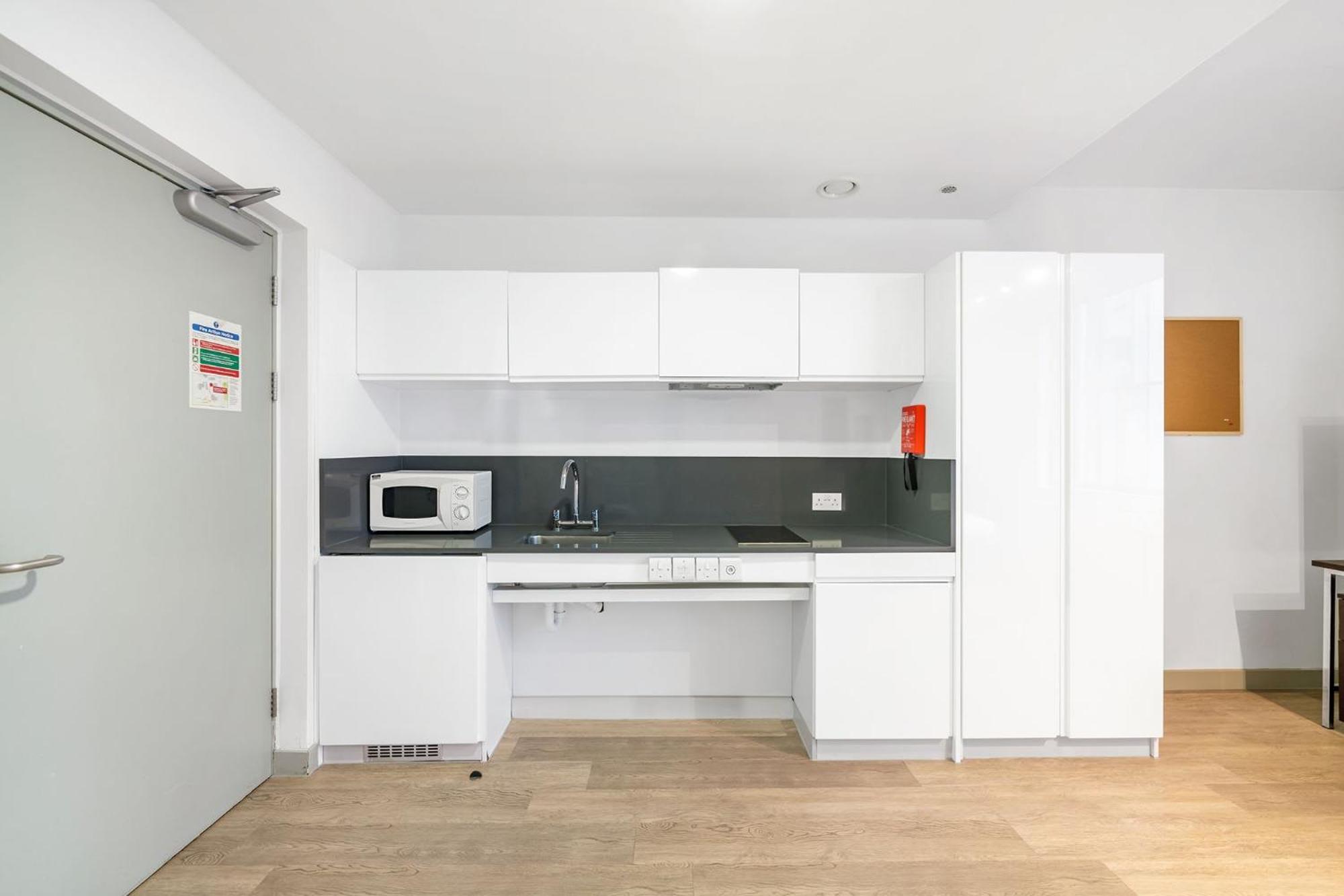 Studios, And Private Bedrooms With Shared Kitchen At Chapter Kings Cross In Apartamento *