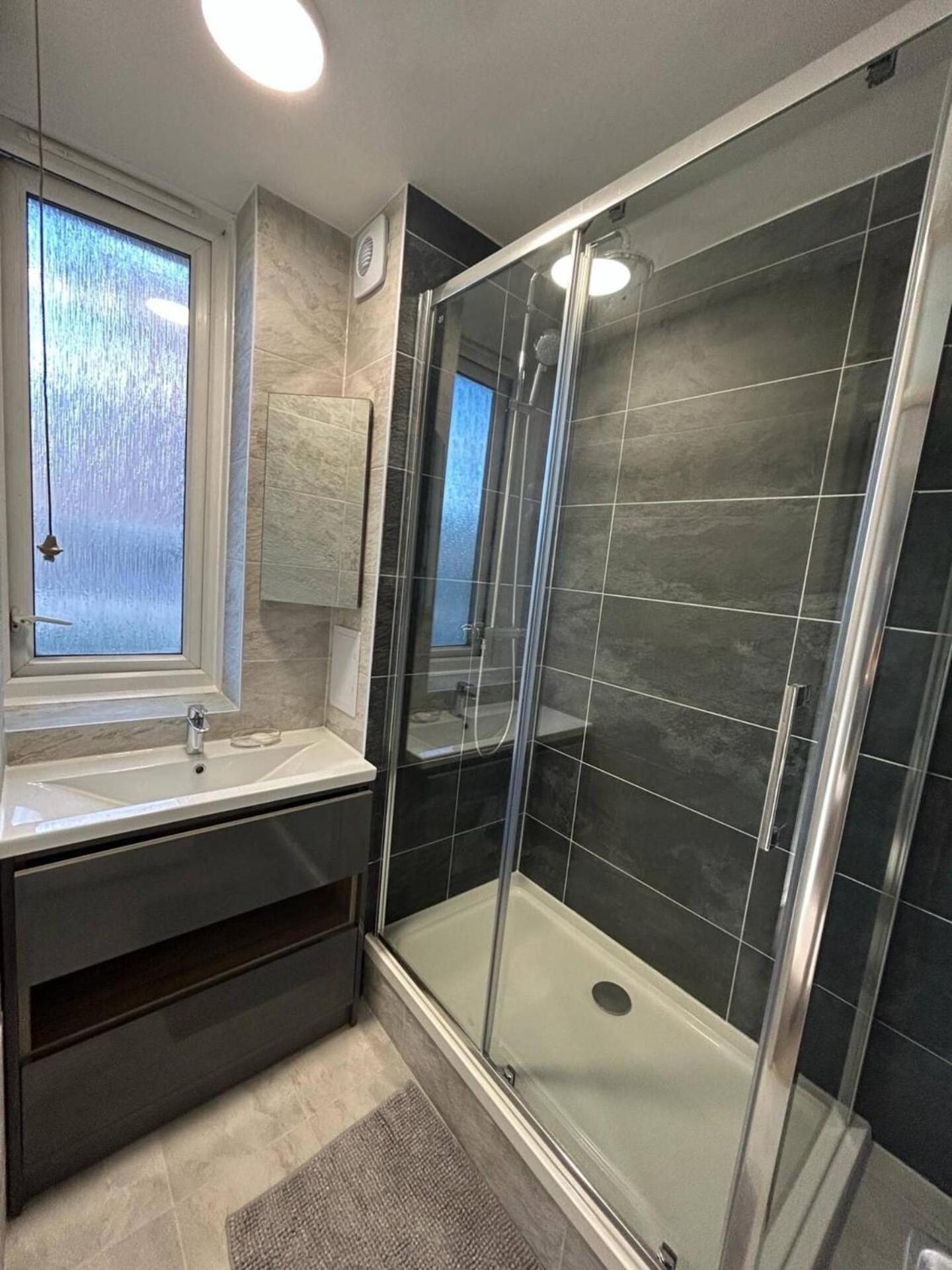 Pass The Keys - Beautiful Flat With Balcony In Swiss Cottage, Apartment