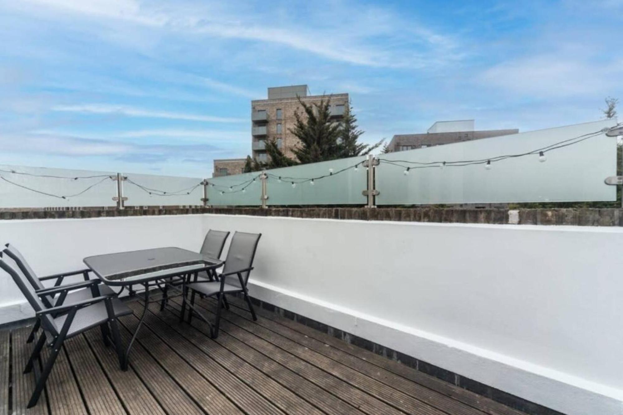 Apartment St John's Hill Duplex London