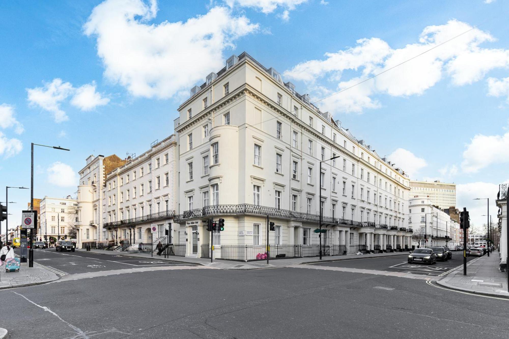 Bright & Spacious 2-bedroom In Paddington Hydepark Apartment *