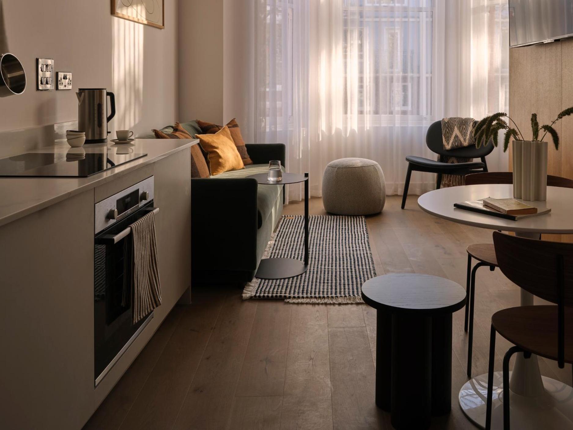 The Marloes Aparthotel London
