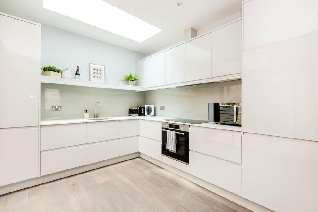 Modern House In South Kensington * Londen