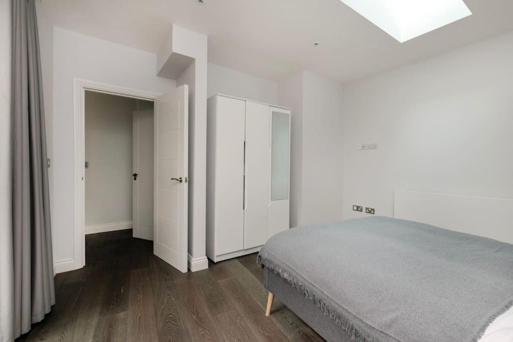 Modern House In South Kensington Londen