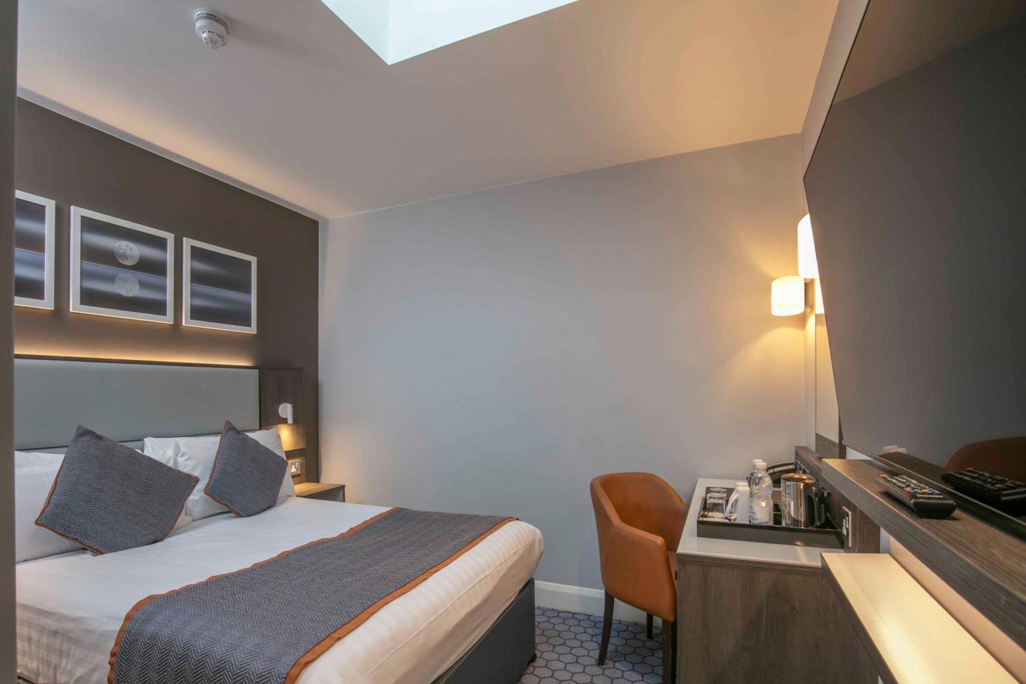 Best Western Plus Vauxhall Hotel 4*