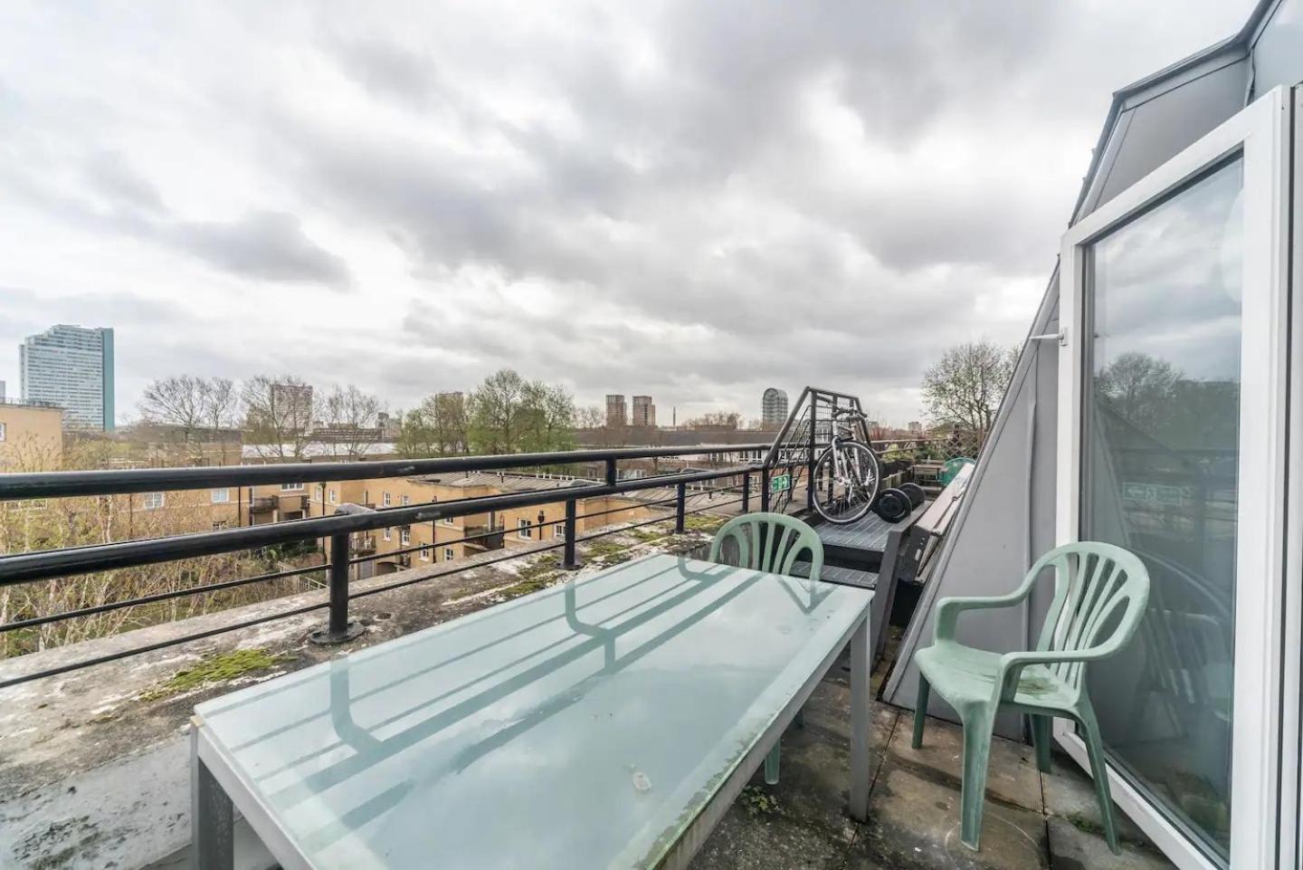 Apartment Sunny Maisonette With Views Over Canary Wharf, *