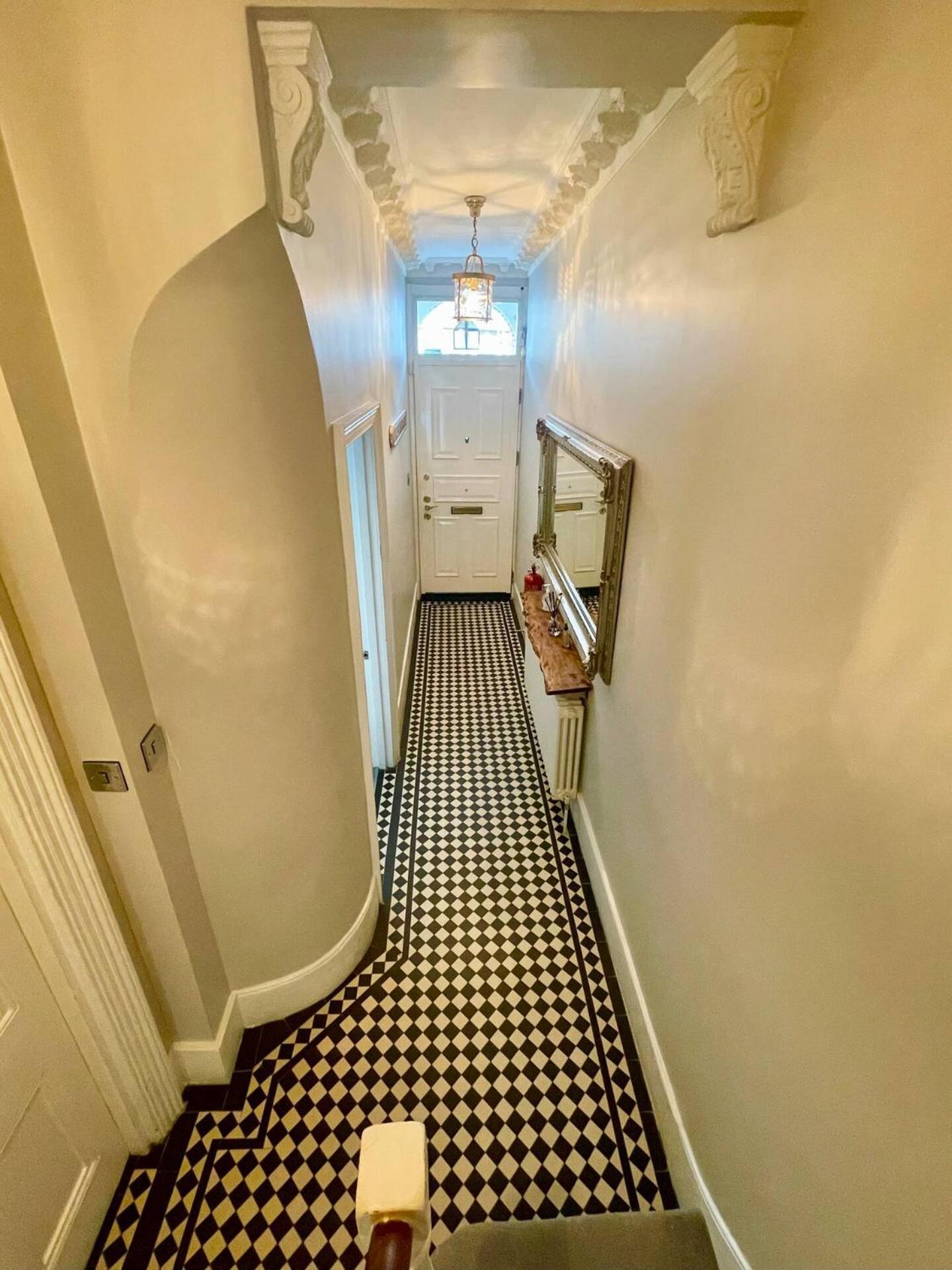 Luxury King-bed Ensuite With Quiet Private Patio Vakantiehuis