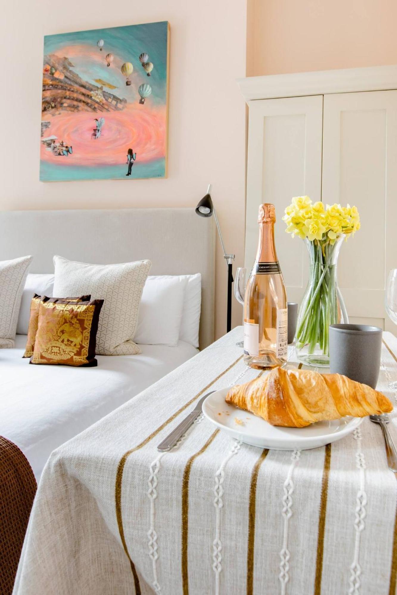 Vakantiehuis Luxury King-bed Ensuite With Quiet Private Patio *