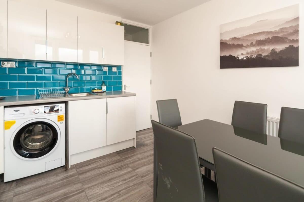 3 Bedroom Old Street - Amazing Views Appartement *