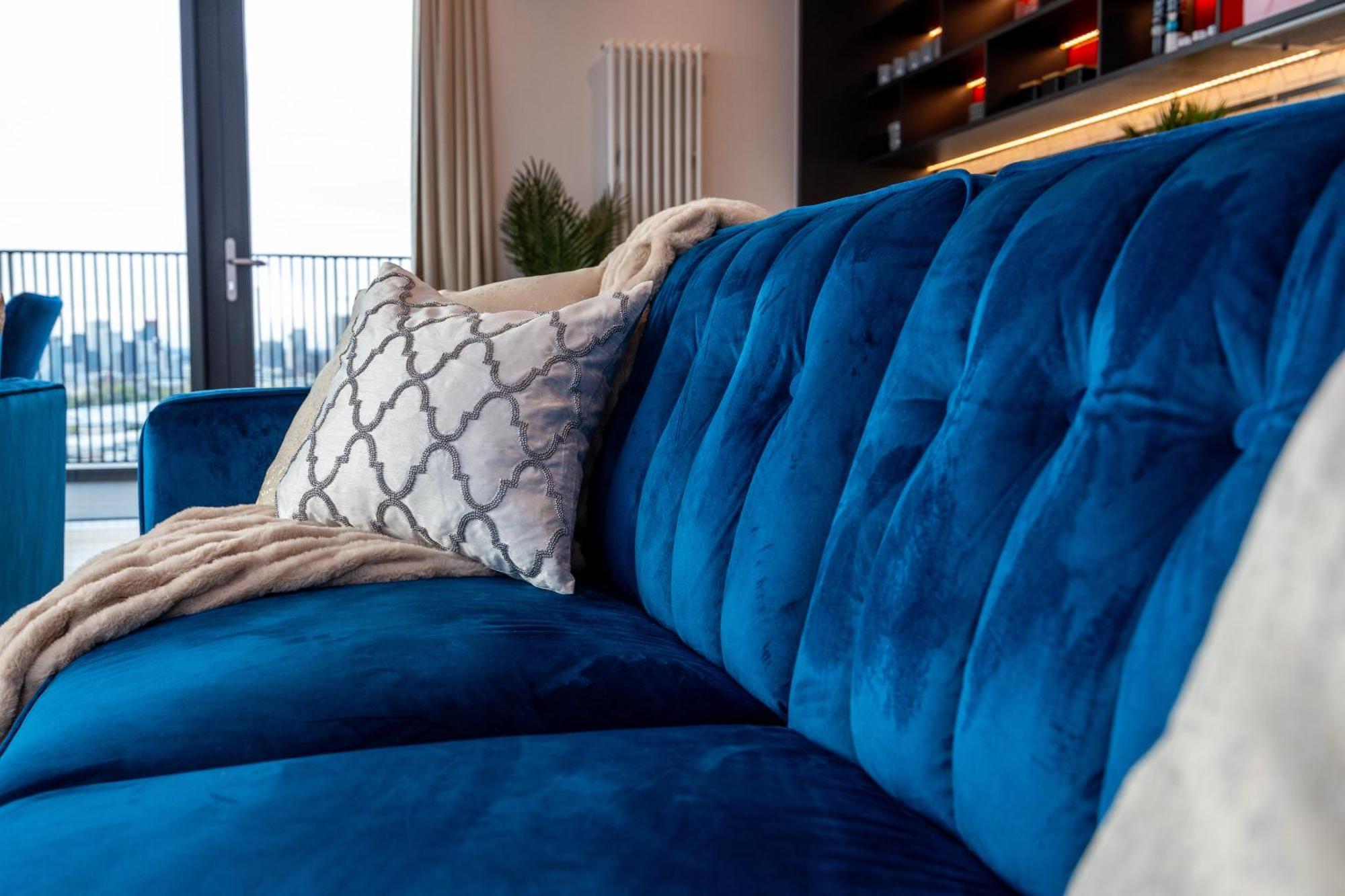 Luxury & Spacious 2 Bedroom Apt With City Views Appartement Londen