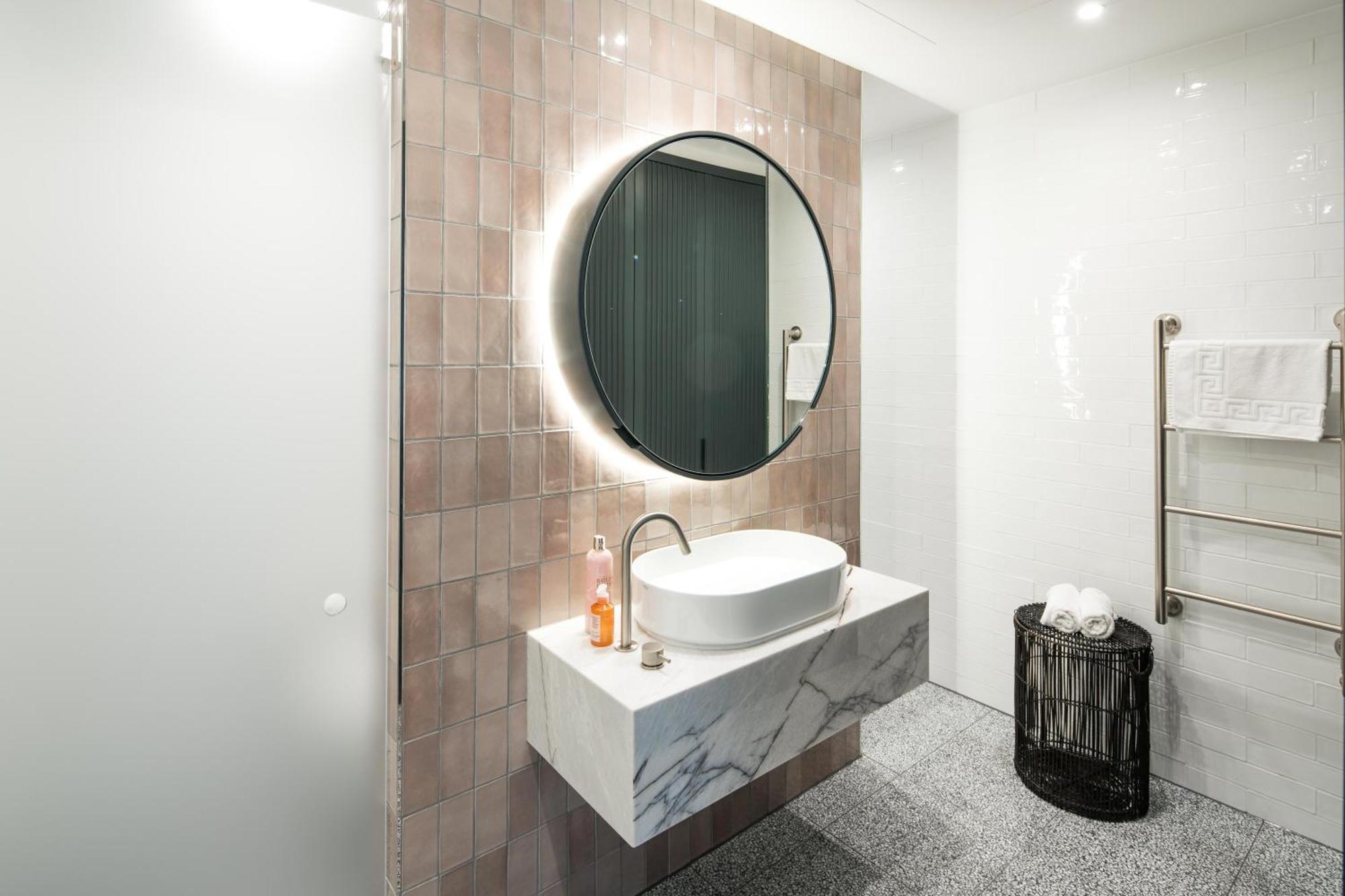 V10 Superluxury-central-powerstation-bigben-2bedrooms2bathrooms-londoneye Appartement *