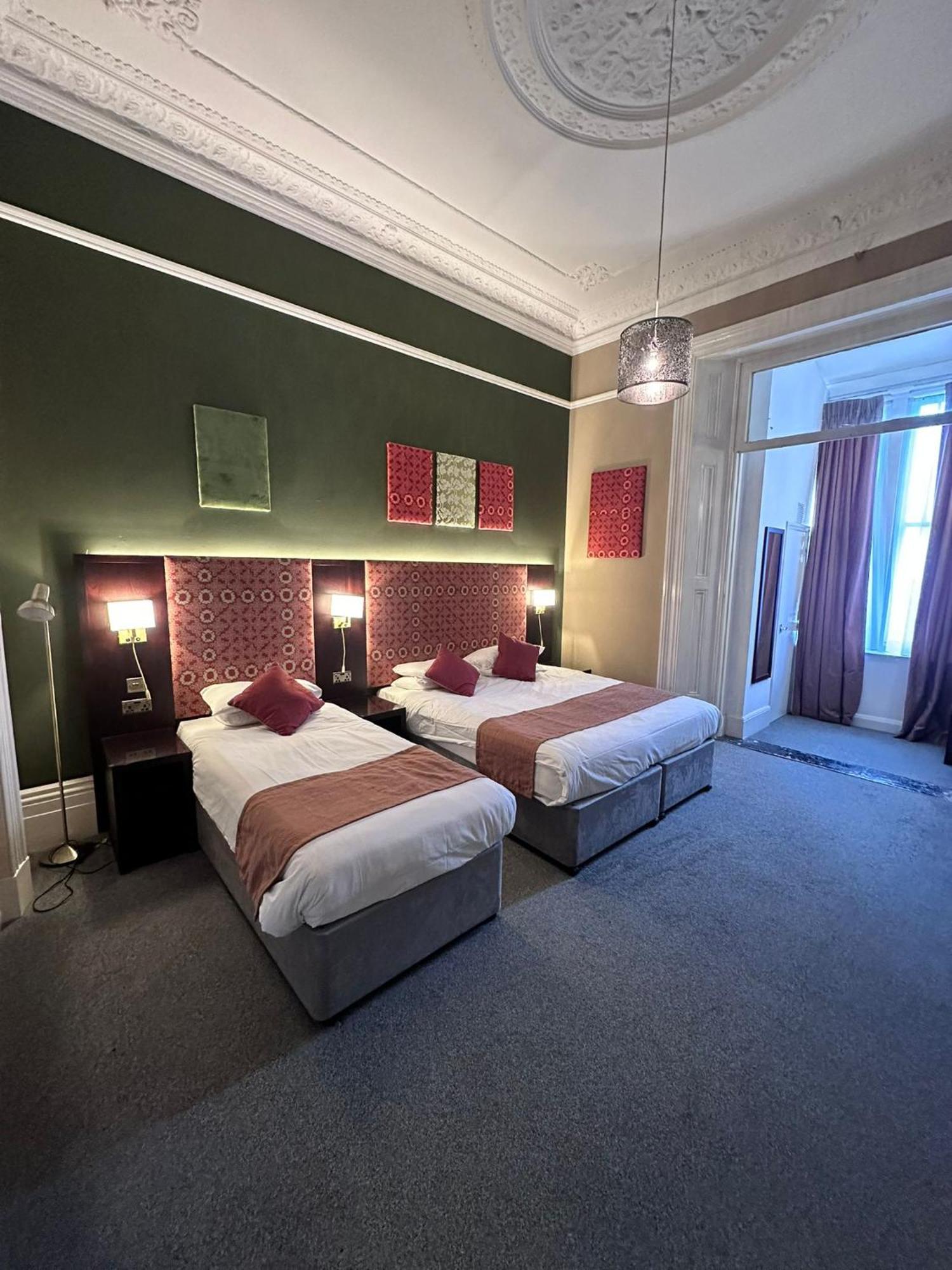 Acacia Hostel London