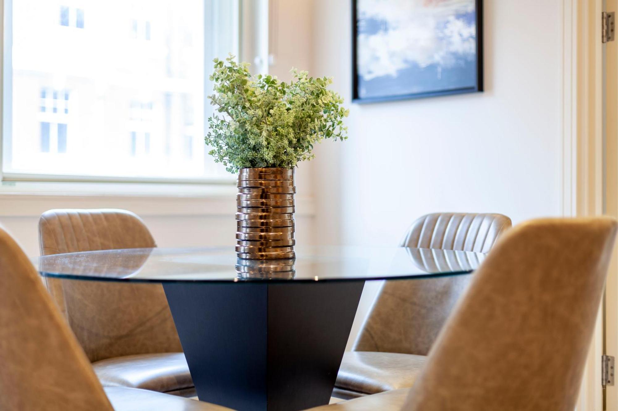 Elegant 1br Flat In Prime Mayfair I Smarthost *