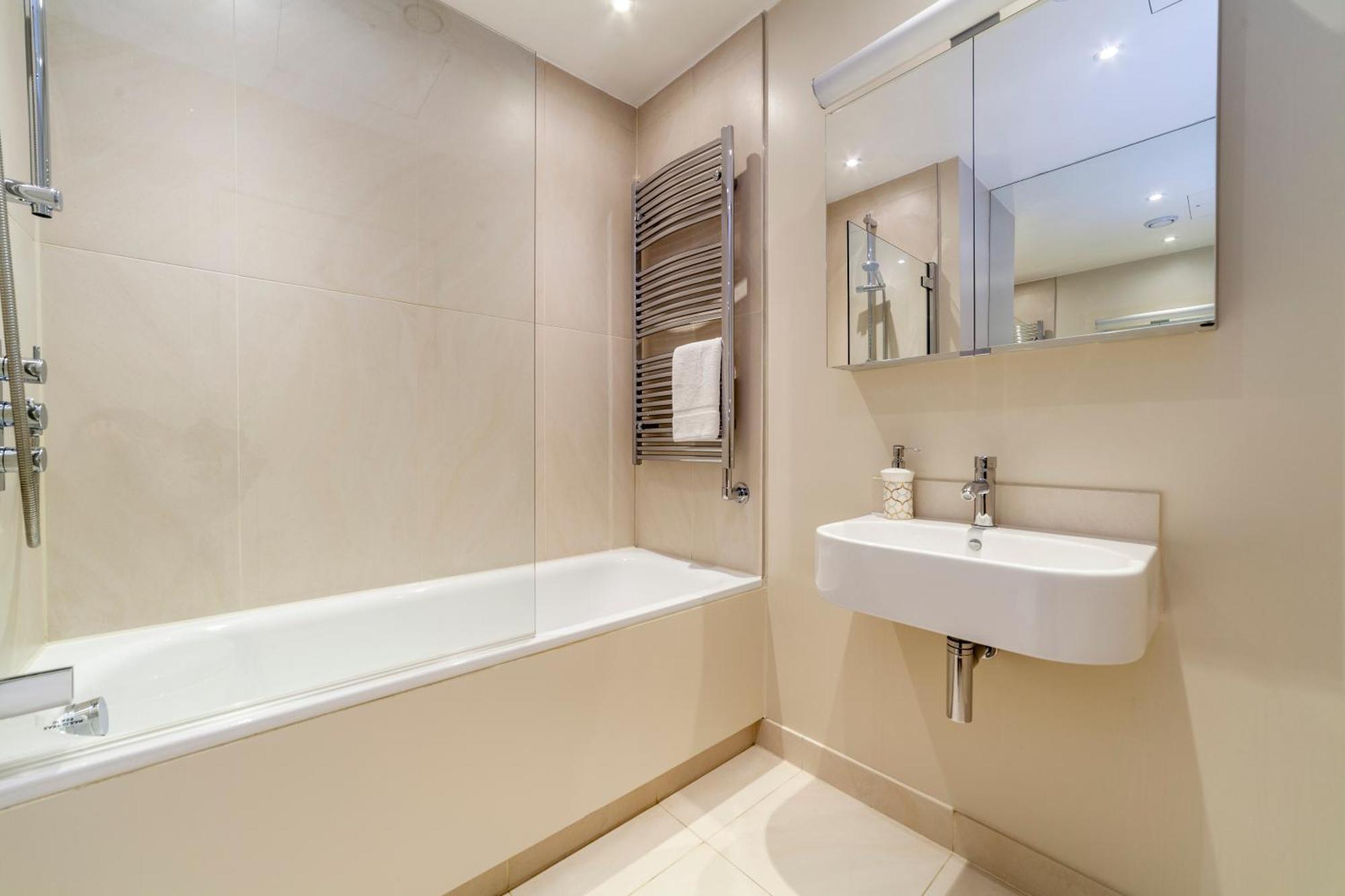 Elegant 1br Flat In Prime Mayfair I Smarthost Apartment *