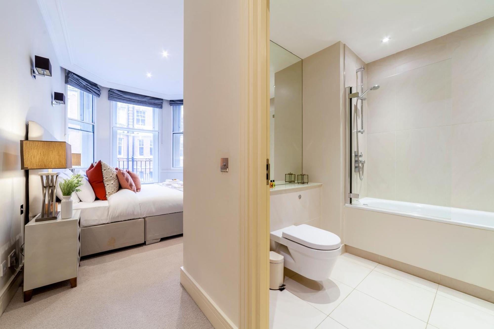 Elegant 1br Flat In Prime Mayfair I Smarthost * London