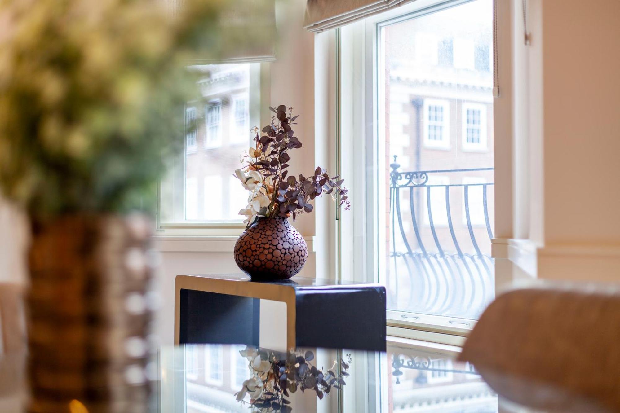Elegant 1br Flat In Prime Mayfair I Smarthost *