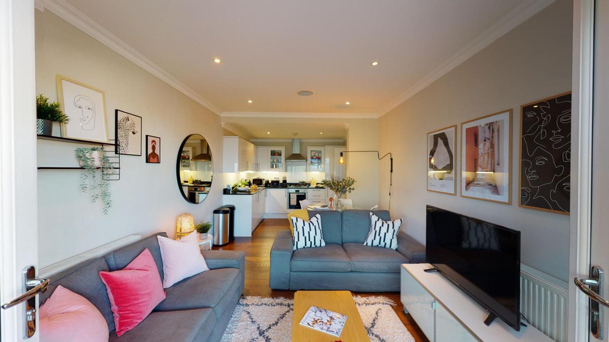 Appartement Madison Hill - White Hill House 4 - 2 Bedroom Flat Londen