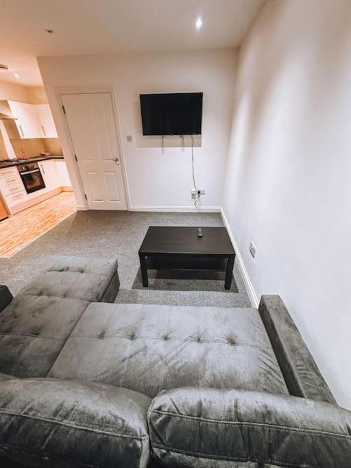 Modern 2 Bedroom Flat In Balham Apartment *