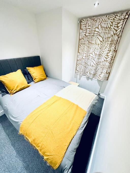 Modern 2 Bedroom Flat In Balham London