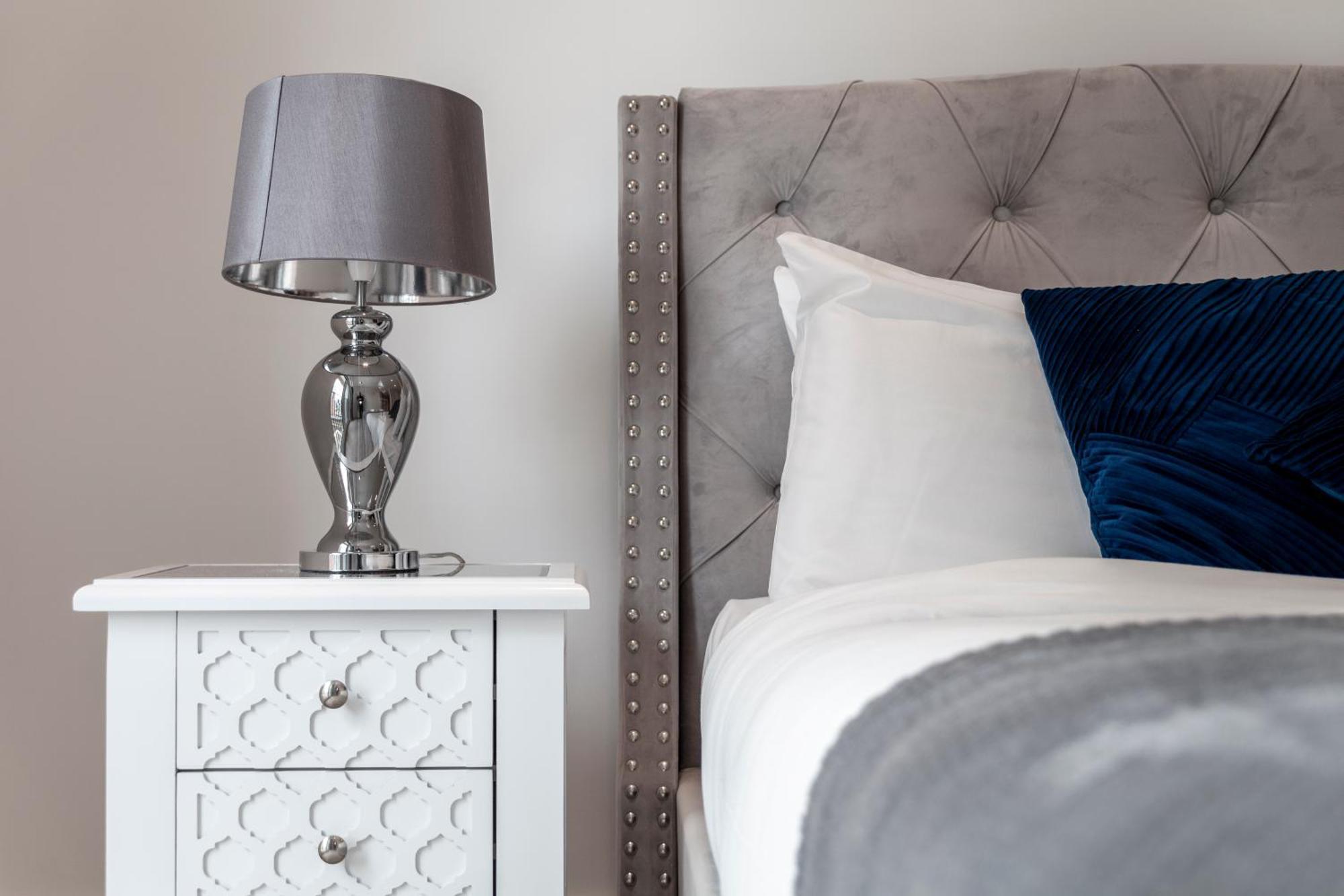 Stylish 2bdr Flat, Comm Garden I Smarthost