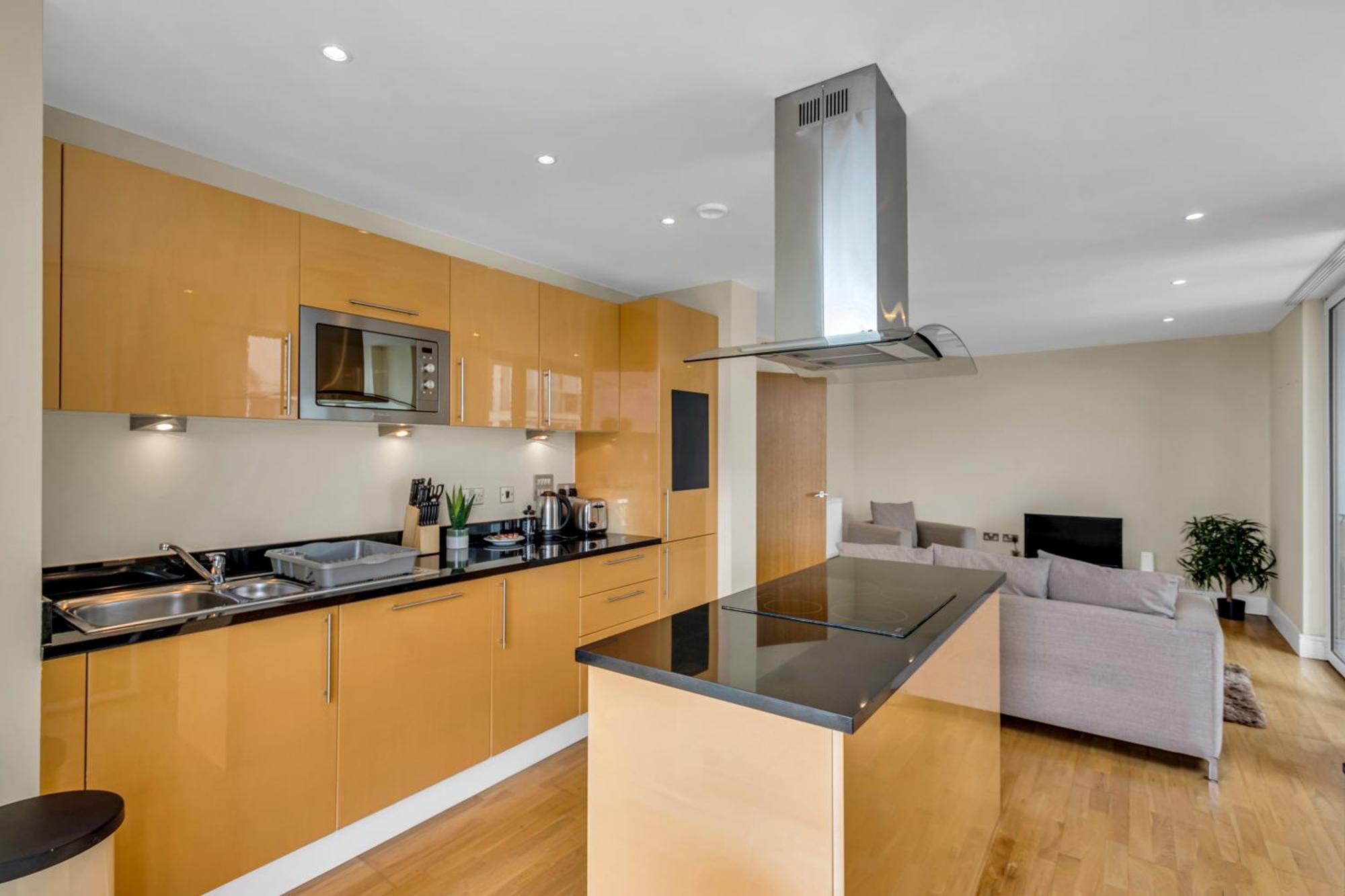 Mysquare Lanterns Way At Canary Wharf Apartment *