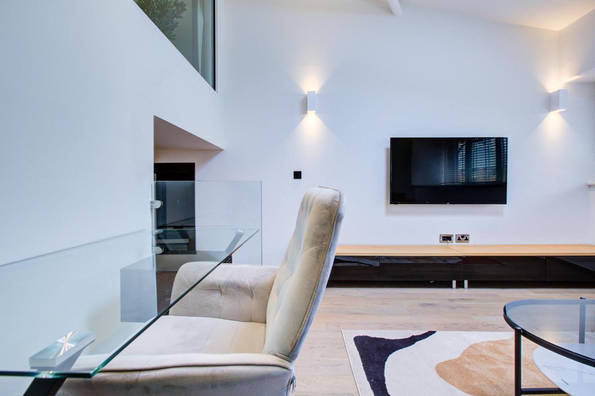 The Loft House By Artsy * London