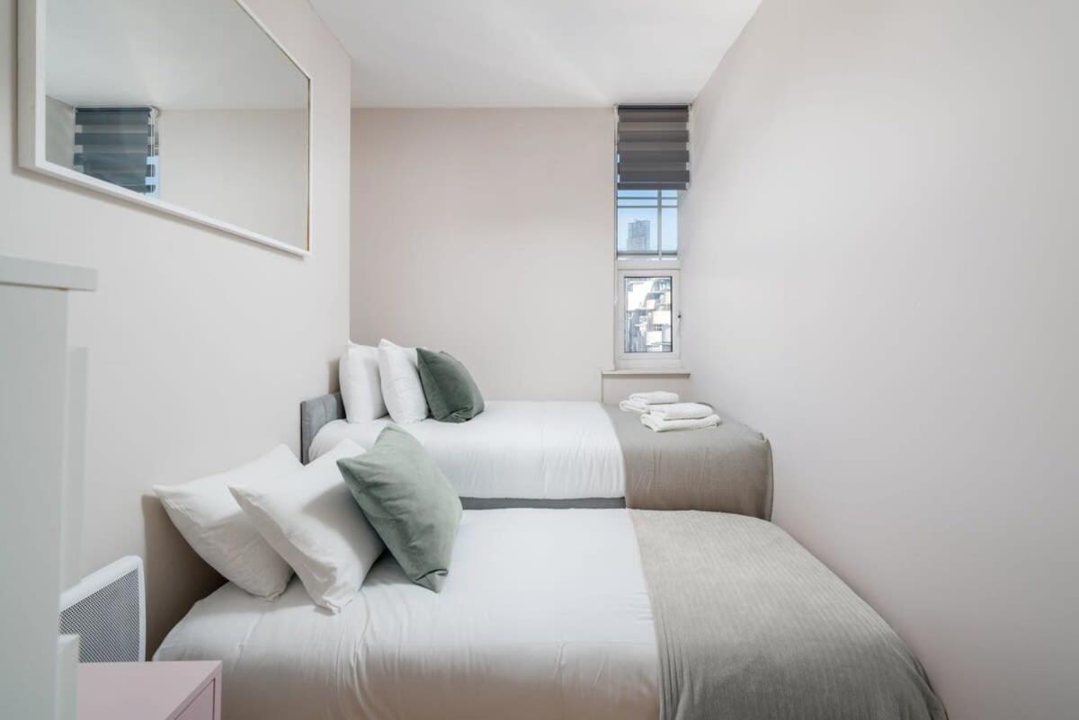 Apartment Of - Lovely Two Bedroom London