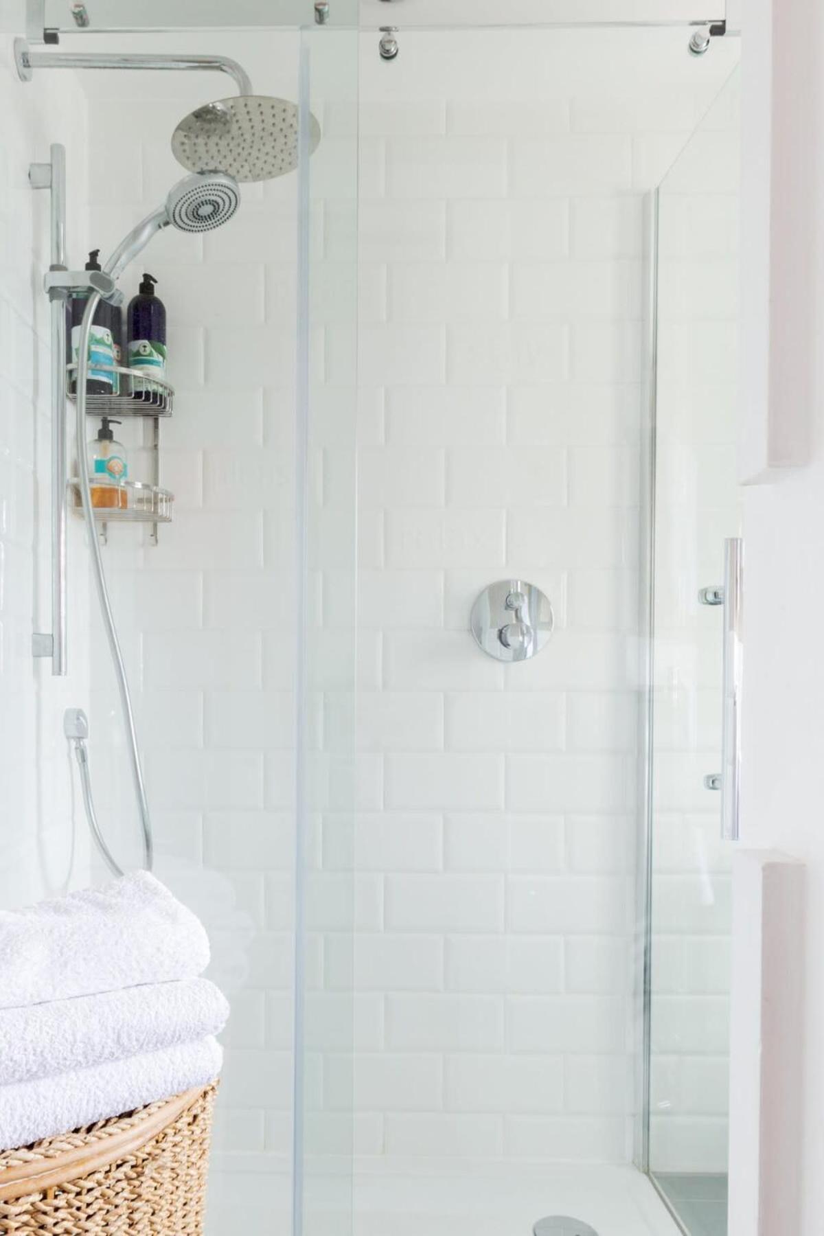 Stylish With Private Rooftop In Covent Garden Londen