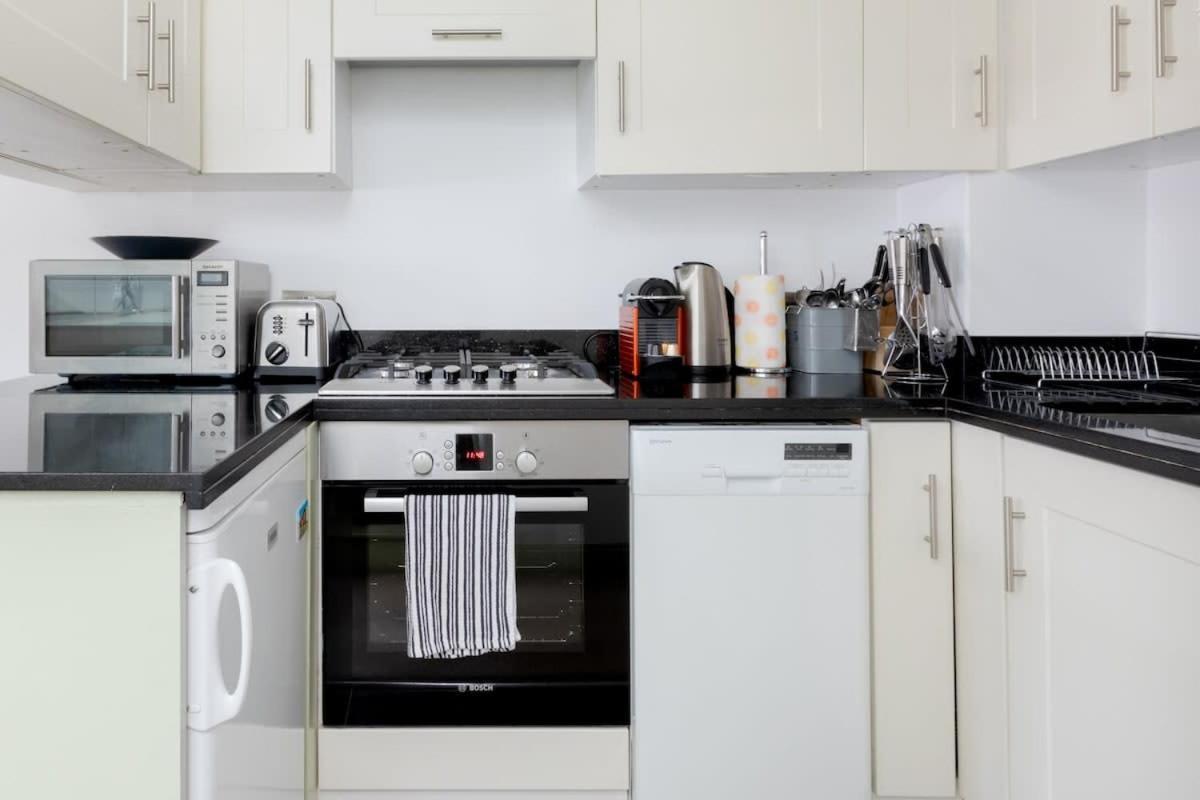 Appartement Stylish With Private Rooftop In Covent Garden Londen