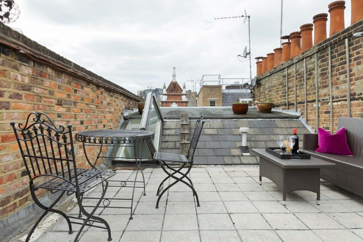Stylish With Private Rooftop In Covent Garden Appartement Londen