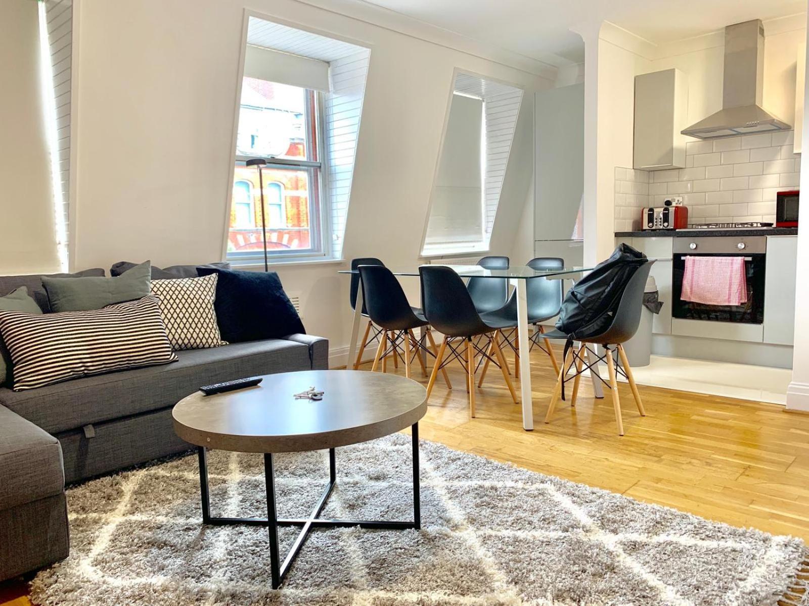 Chancery Lane Residences *