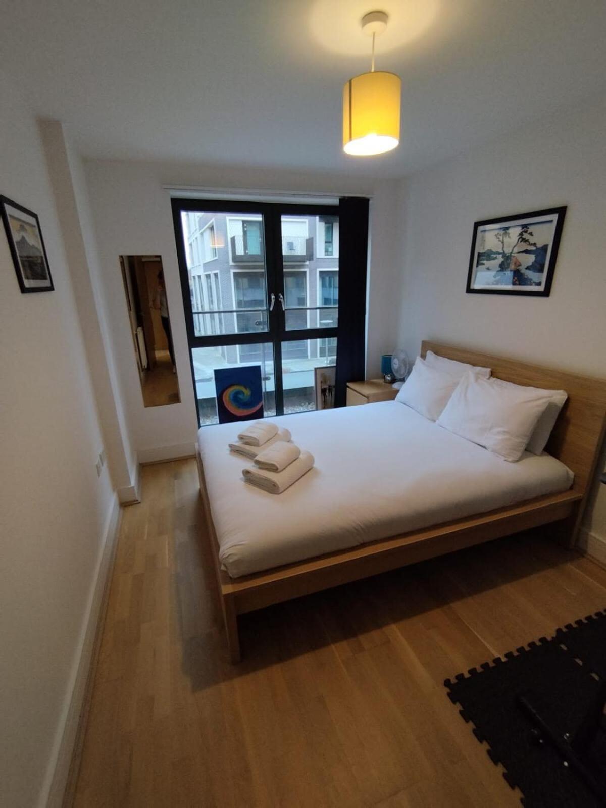 Wandsworth Deluxe Two-bedroom