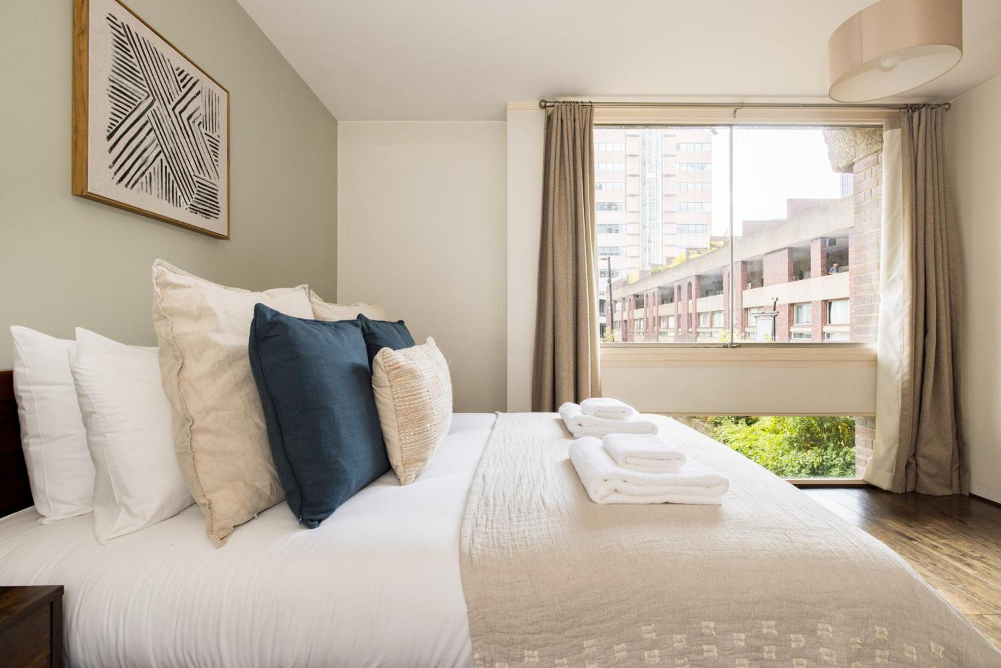 The Clerkenwell Collection - Dnu Apartment