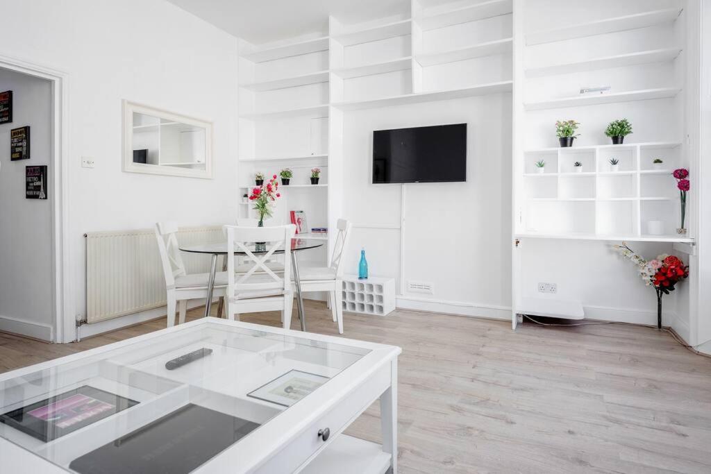 Bright 1-bedroom In Chelsea London