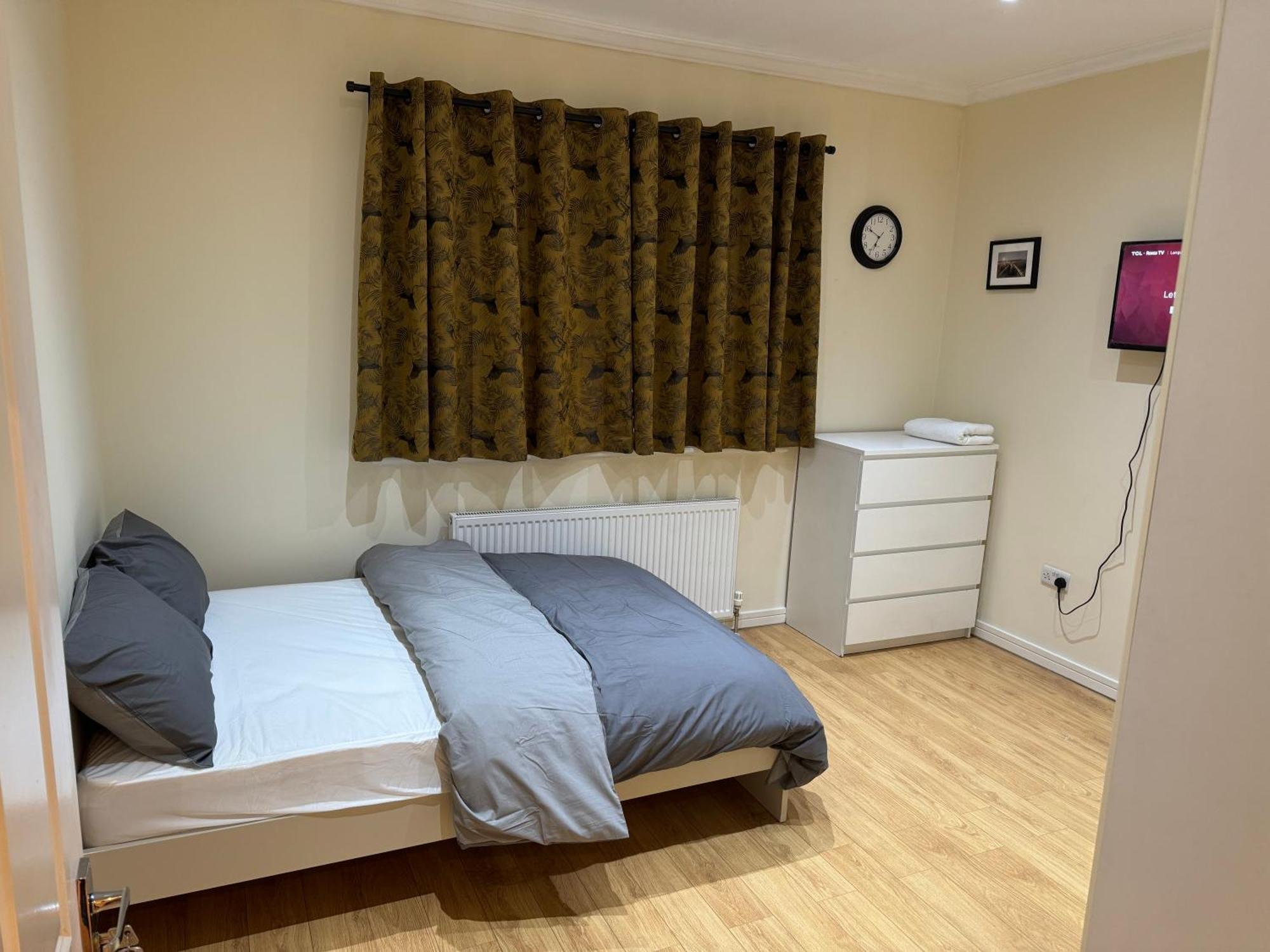 Homestay Handover 5 London