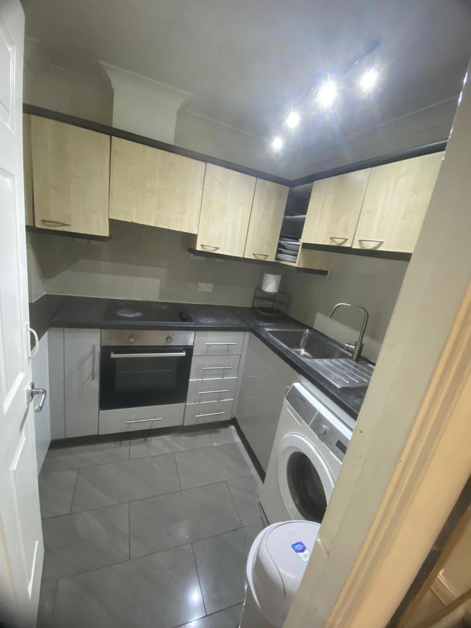 Apartment 2 Bedroom In Maida Vale
