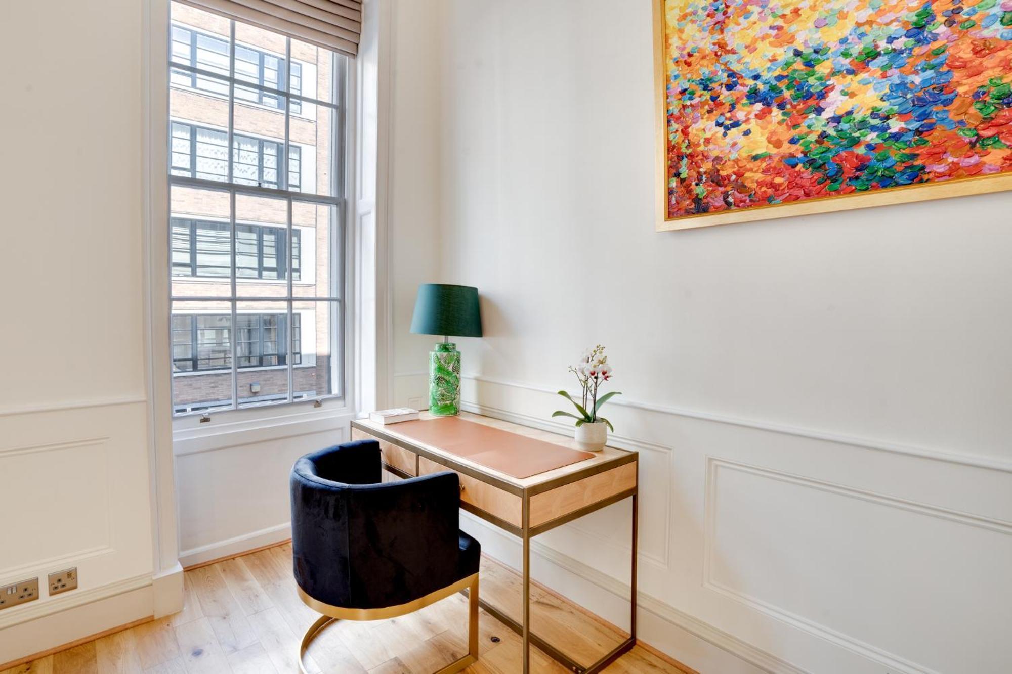 Designer Retreat By Park