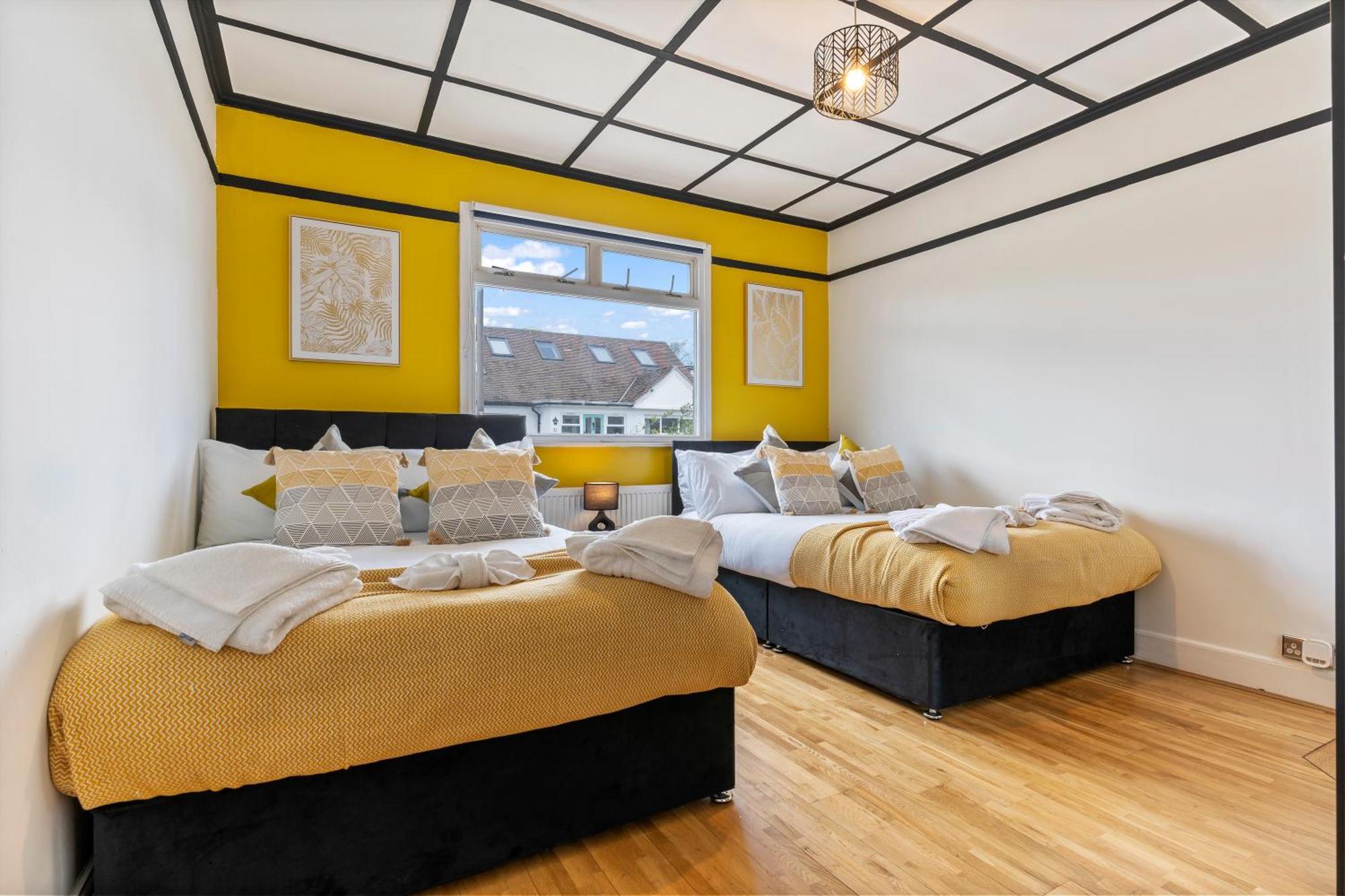 Heart Of Acton - Perfect For Large Groups * Londen