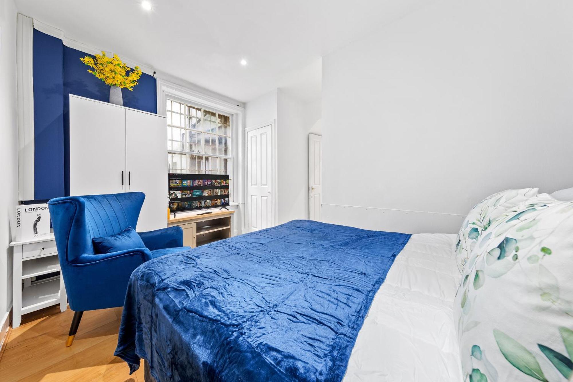 Kensington Station Proximity 2-bedroom Apartment, Walk To Station In 2 Minutes *