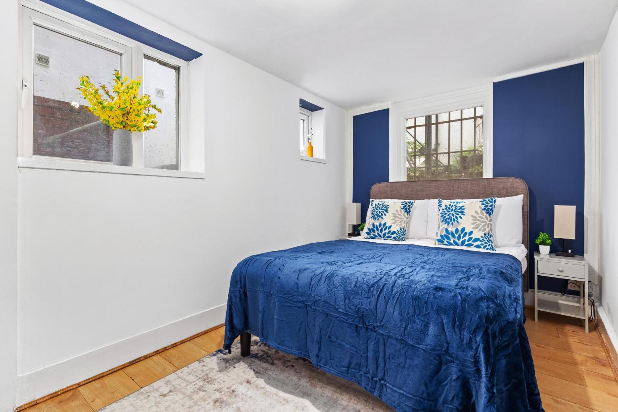 Kensington Station Proximity 2-bedroom Apartment, Walk To Station In 2 Minutes Apartment *