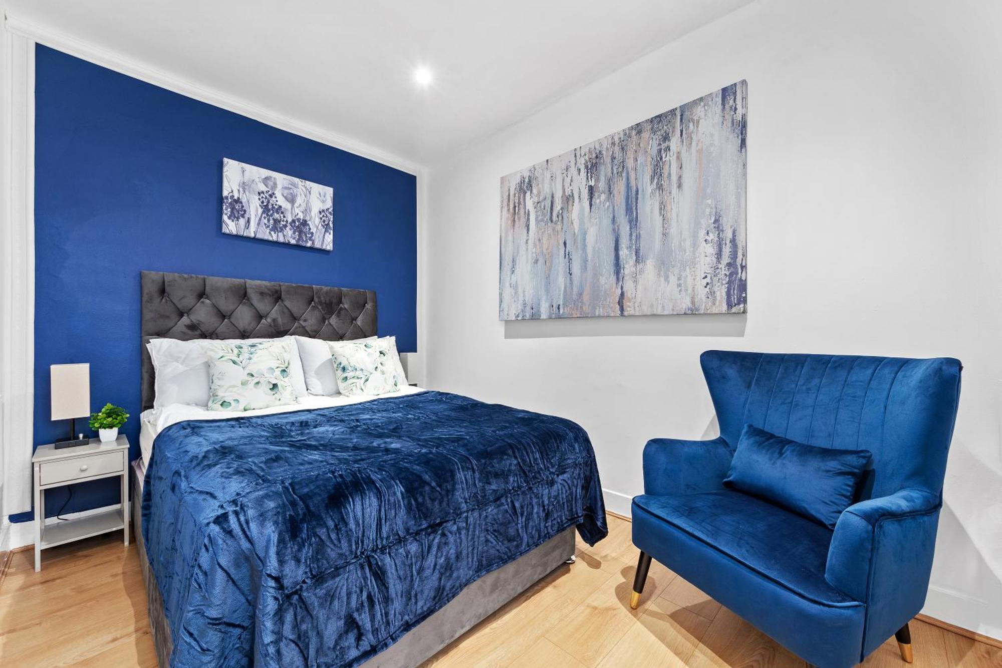 Kensington Station Proximity 2-bedroom Apartment, Walk To Station In 2 Minutes * London