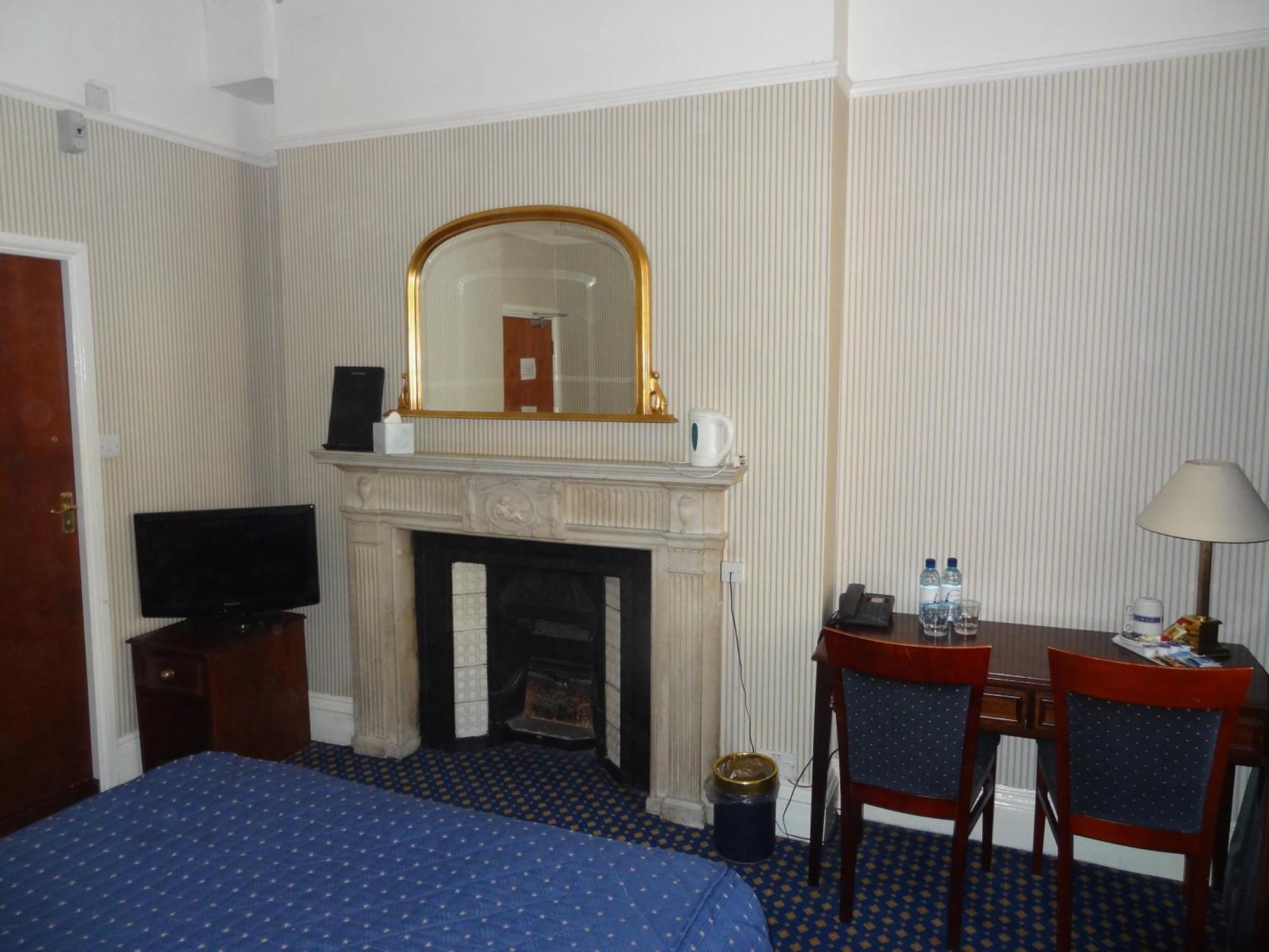 Gasthuis Regency House